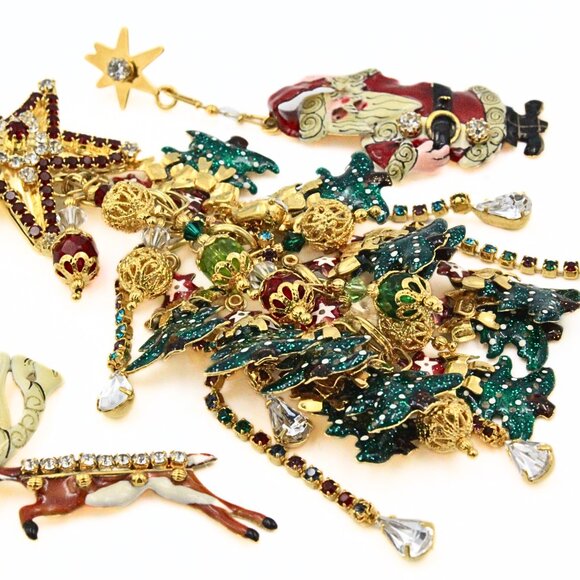 Fun Lunch At Ritz  Enamel Santa Klaus Reindeer Christmas Tree Holiday Set - Picture 4 of 16